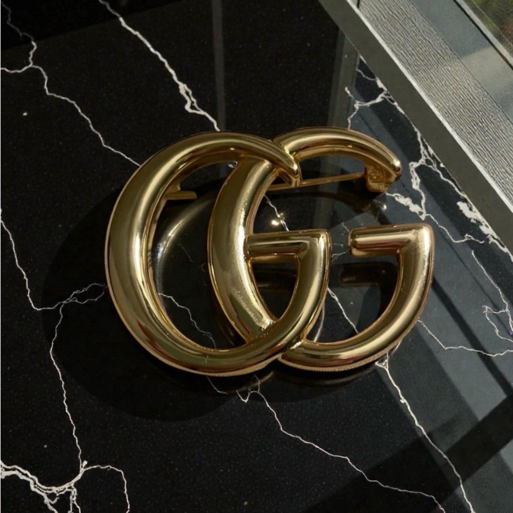 Authentic Gucci Gold GG Marmont Brooch Accessory Lapel pin w/ Box & Dust Bag